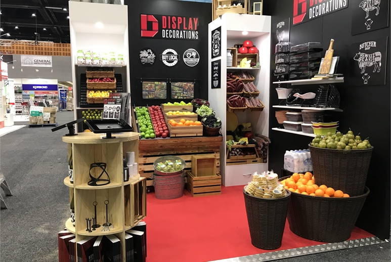 Custom Stand 2017