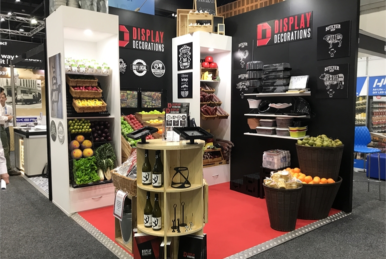 Custom Stand 2017